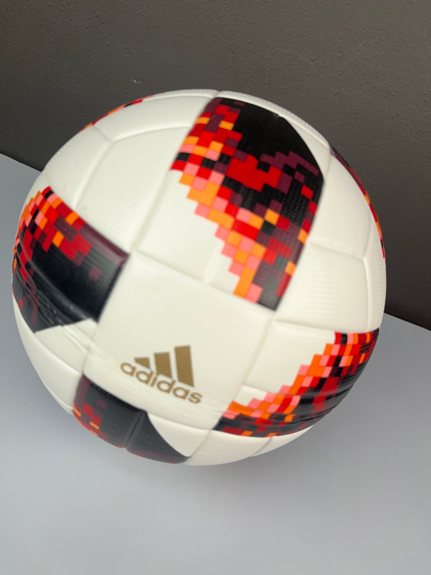 ADIDAS Telstar FIFA World Cup 2018 Official Match Ball Size 5