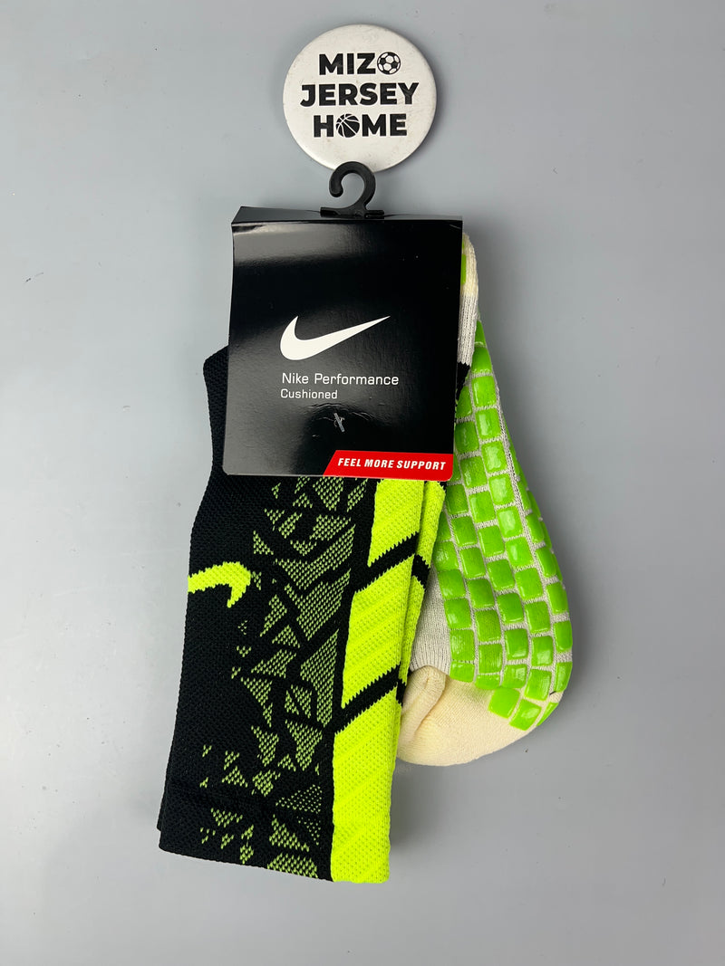 Nike Black & Green Grip Socks Crew