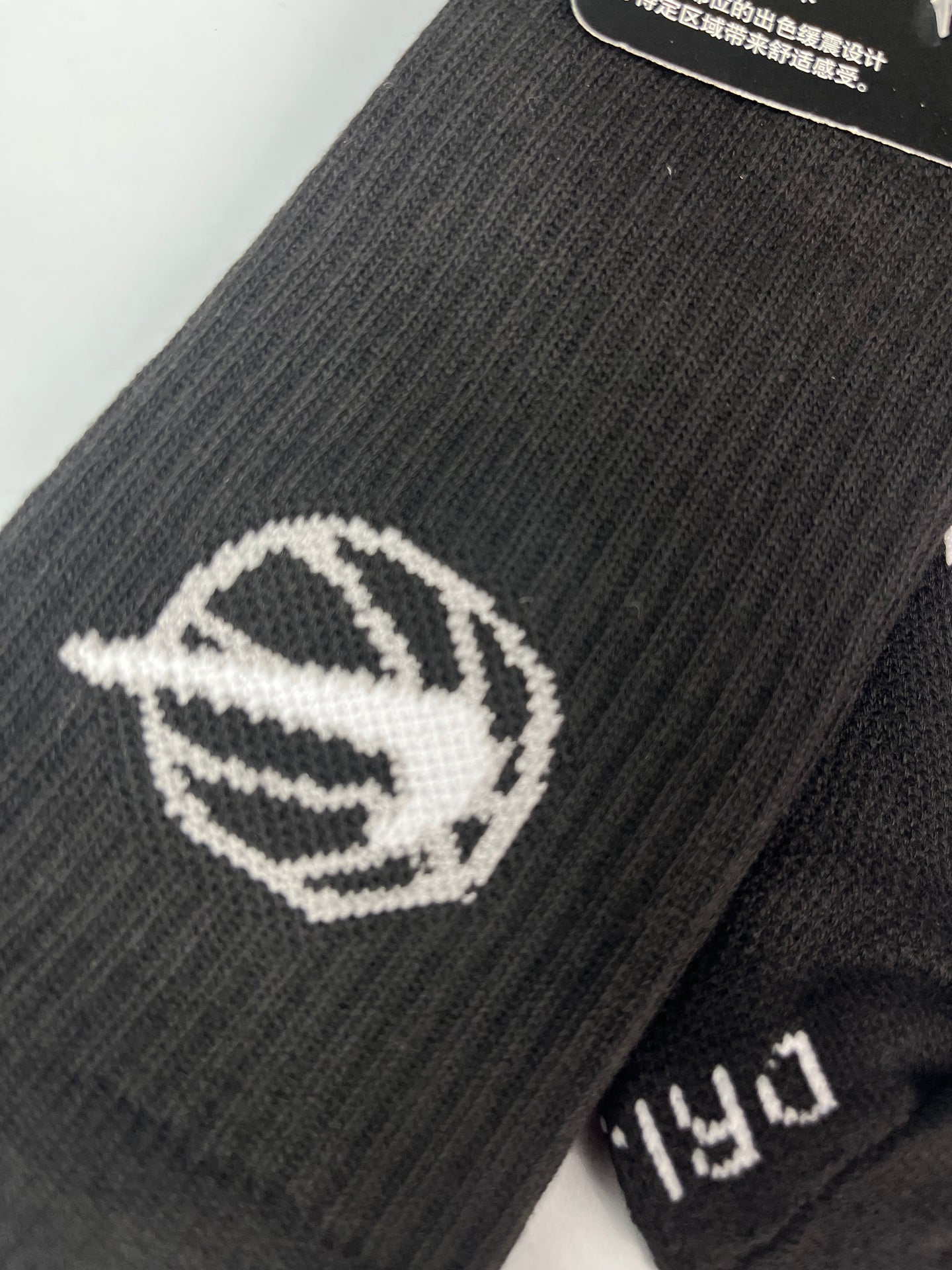 NIKE BASKETBALL BLACK CREW SOCKS