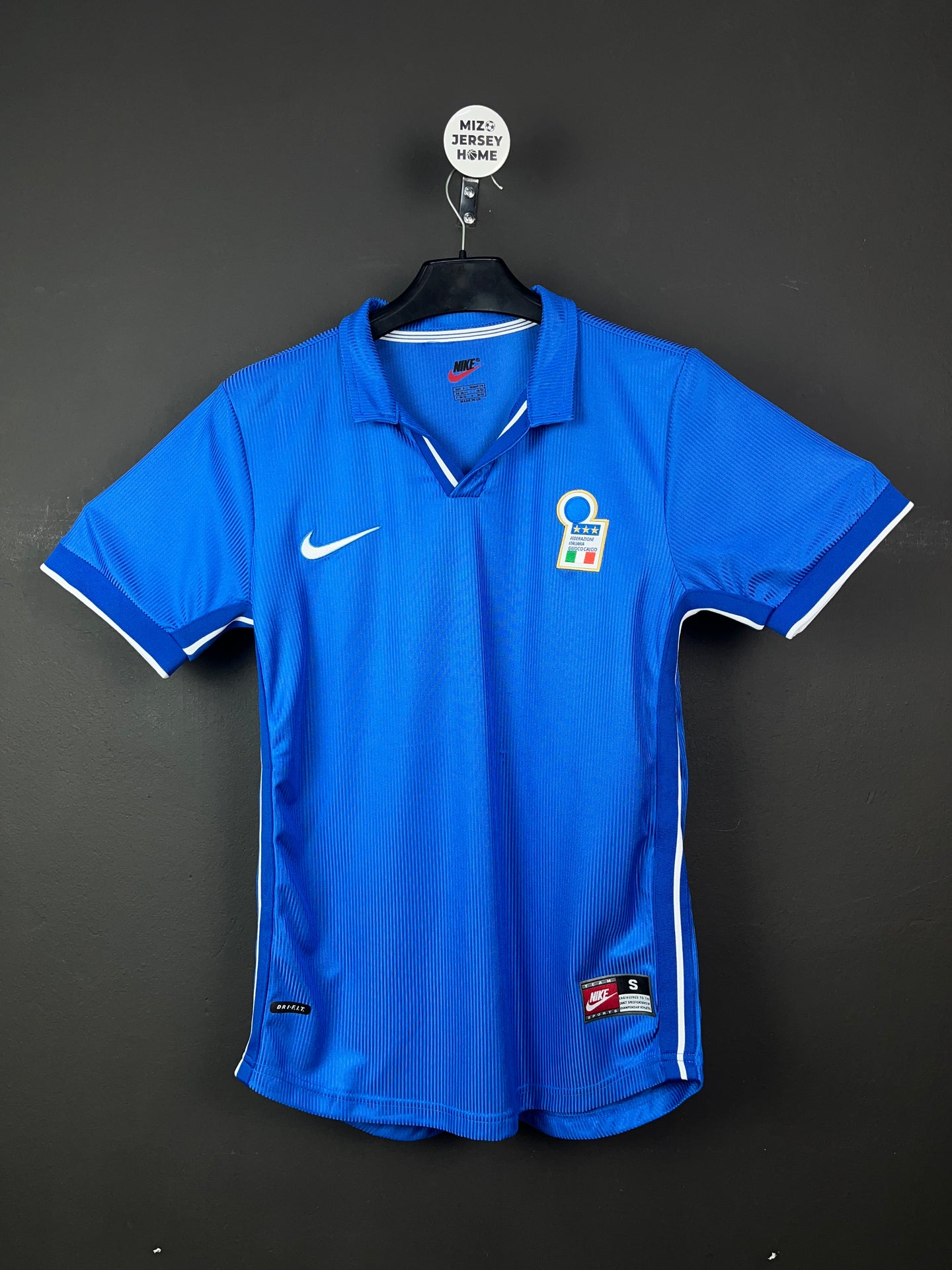 Italy Home 1997-1998 Retro Jersey