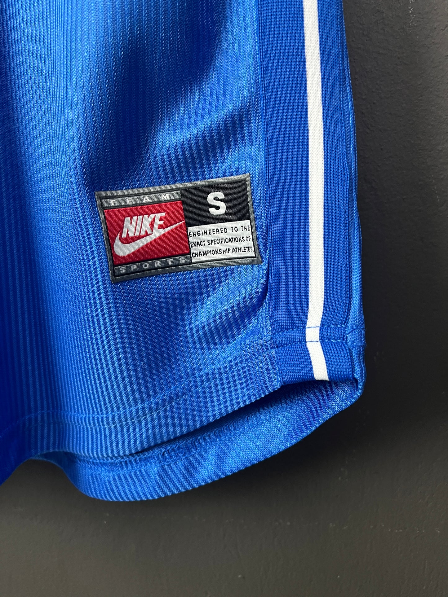 Italy Home 1997-1998 Retro Jersey