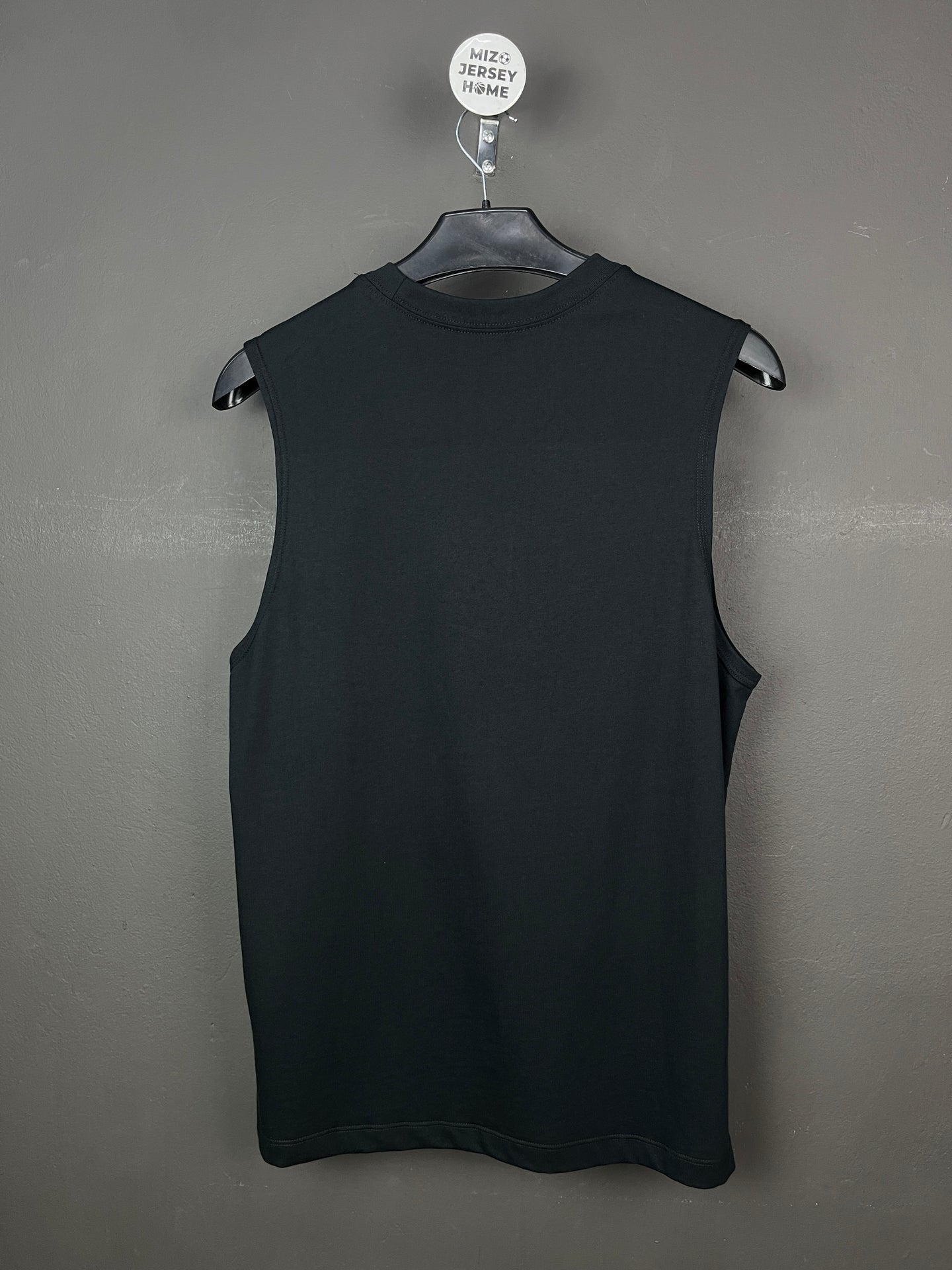 Chelsea Black Sleeveless Shirt