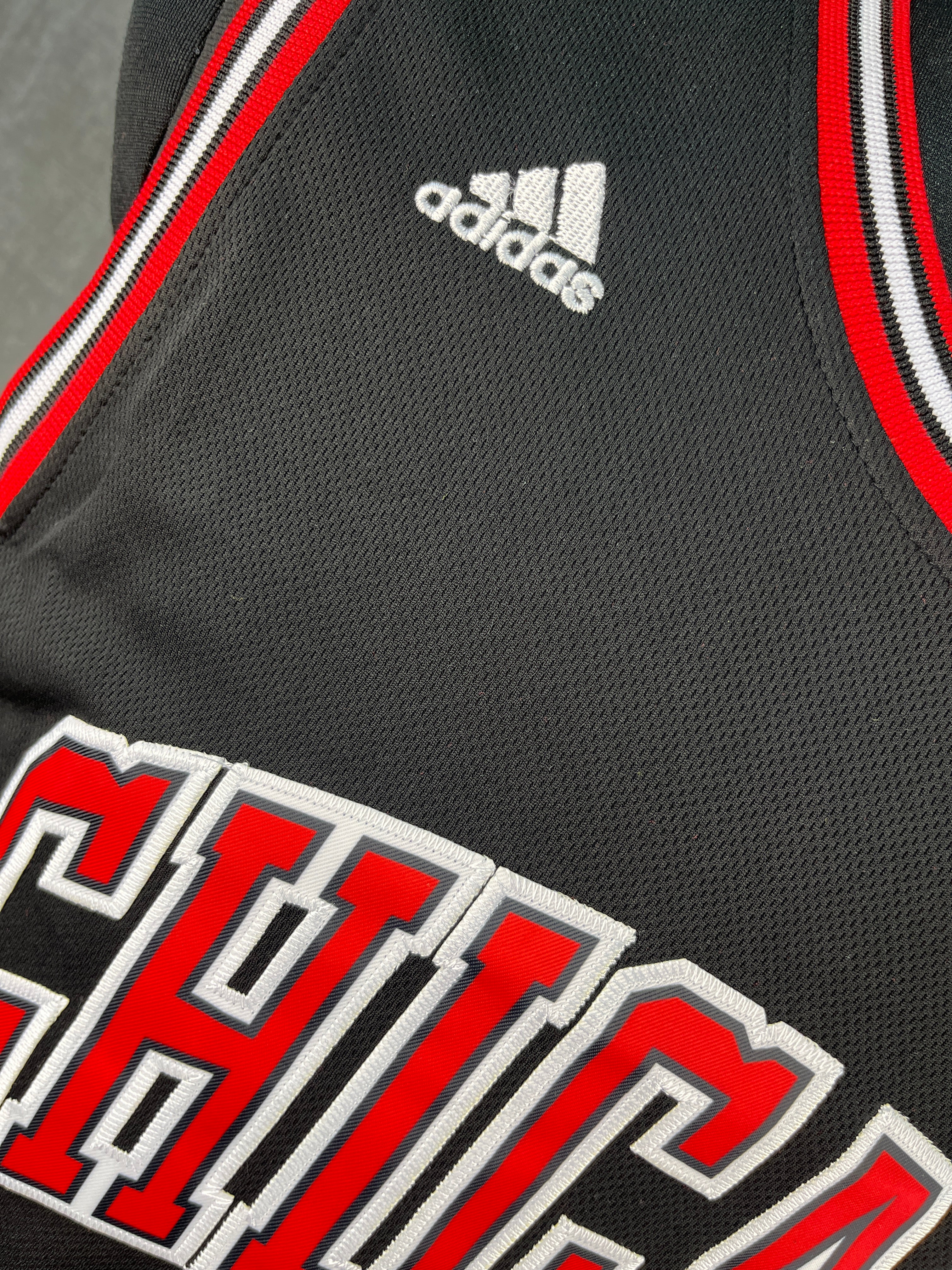 ROSE 1 Black Chicago Bulls NBA jersey