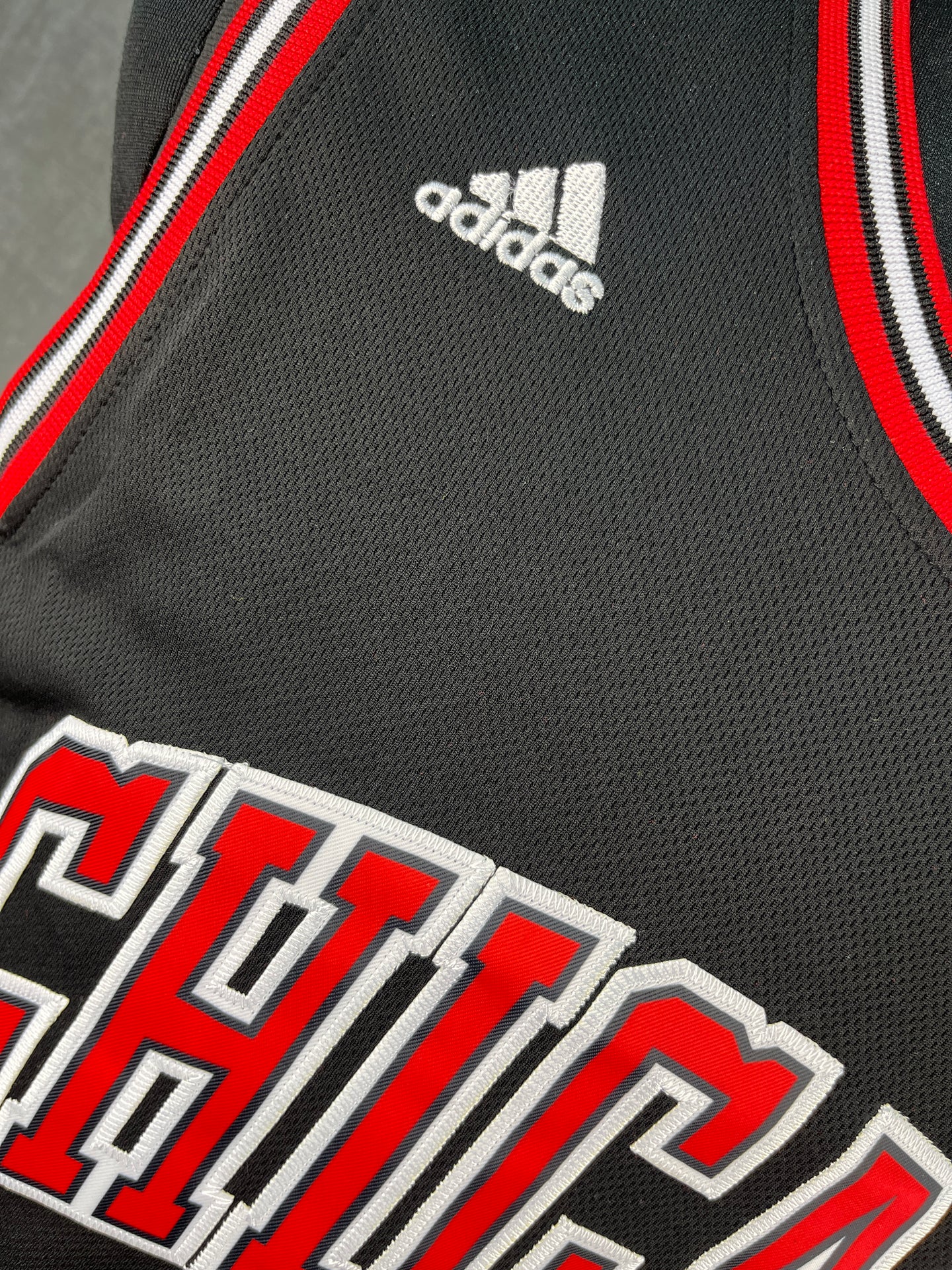 ROSE 1 Black Chicago Bulls NBA jersey