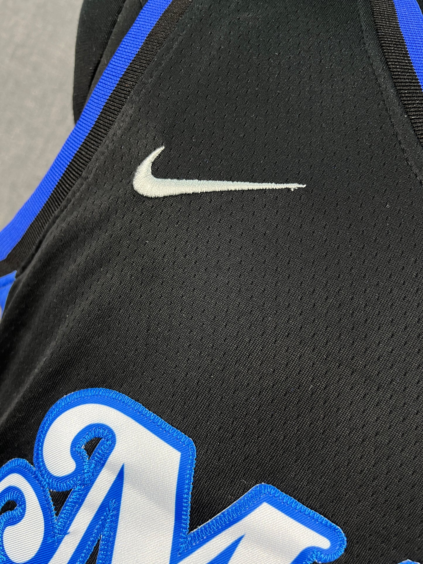 IRVING 11 DALLAS MAVERICKS BLACK NBA JERSEY