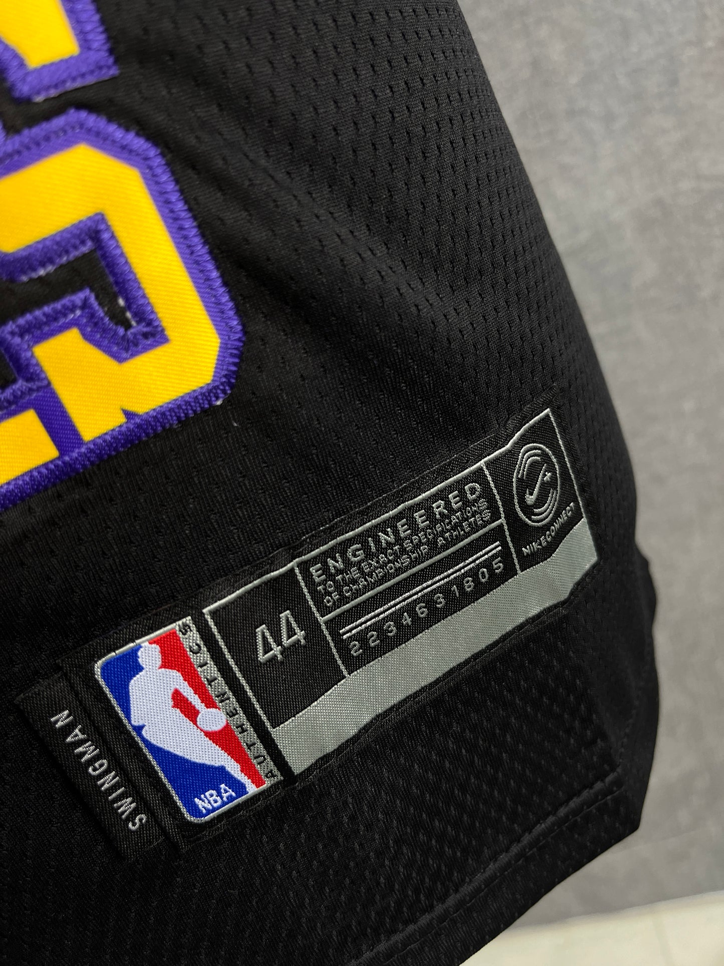 REEVES Los Angels Lakers NBA Jersey