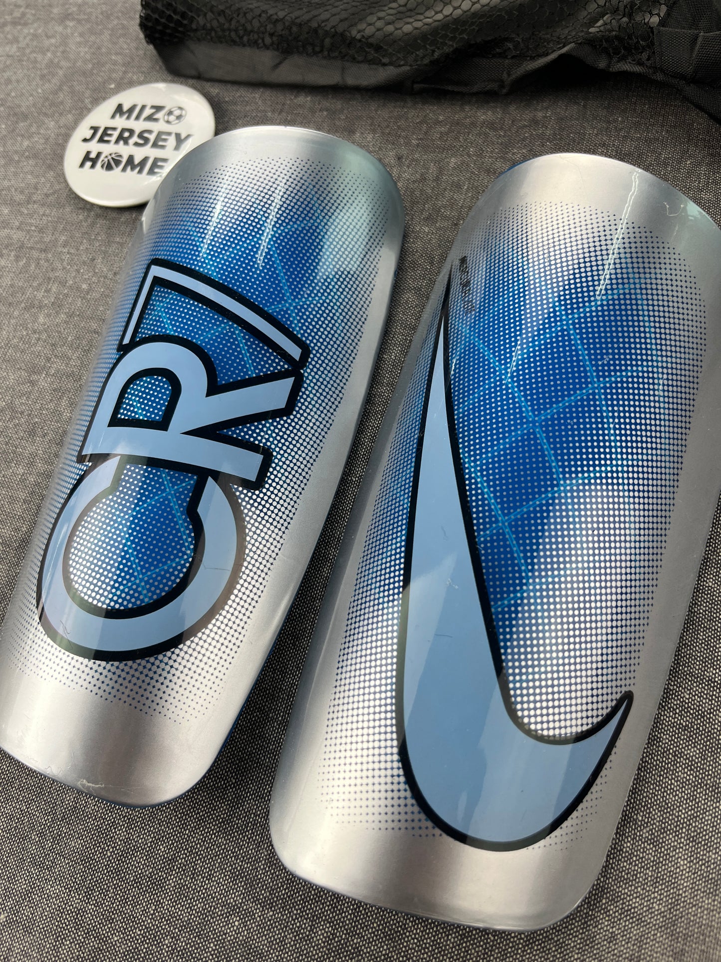 NIKE CR7 Mercurial Shin Guard