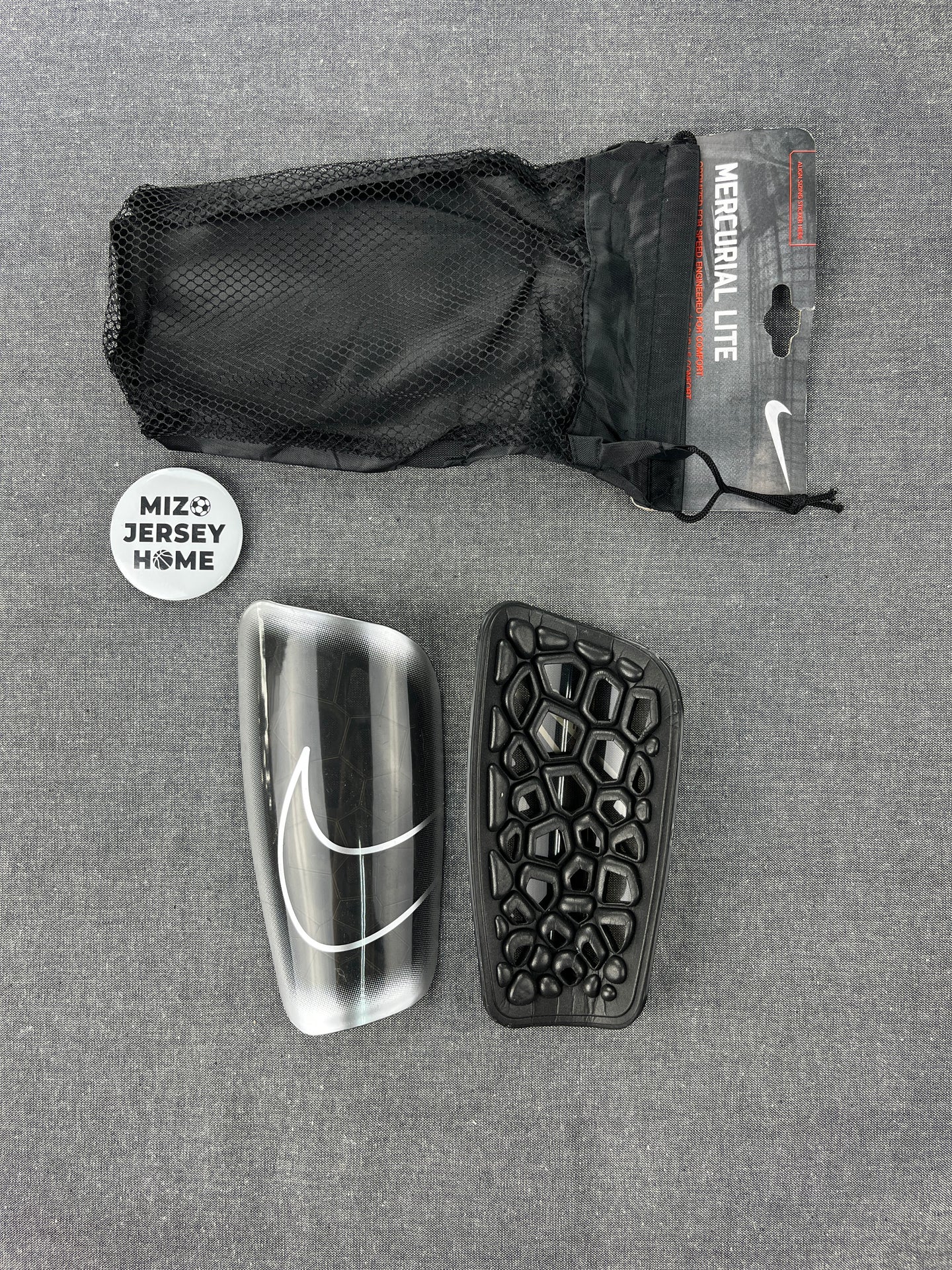 NIKE Mercurial Lite Shin Guard