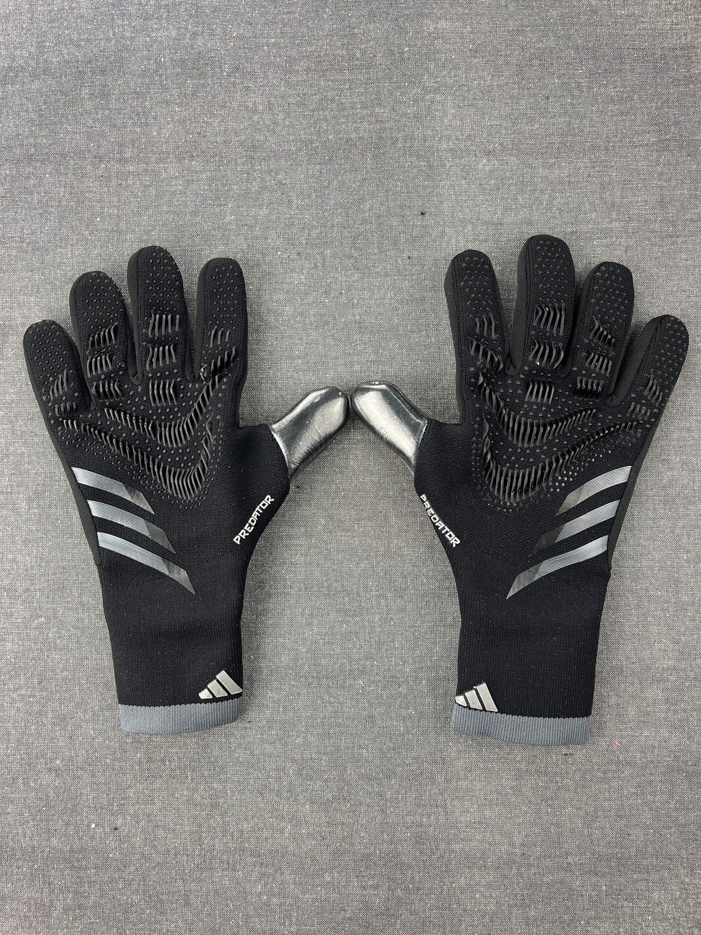 ADIDAS Predator Black Goalkeeper Gloves