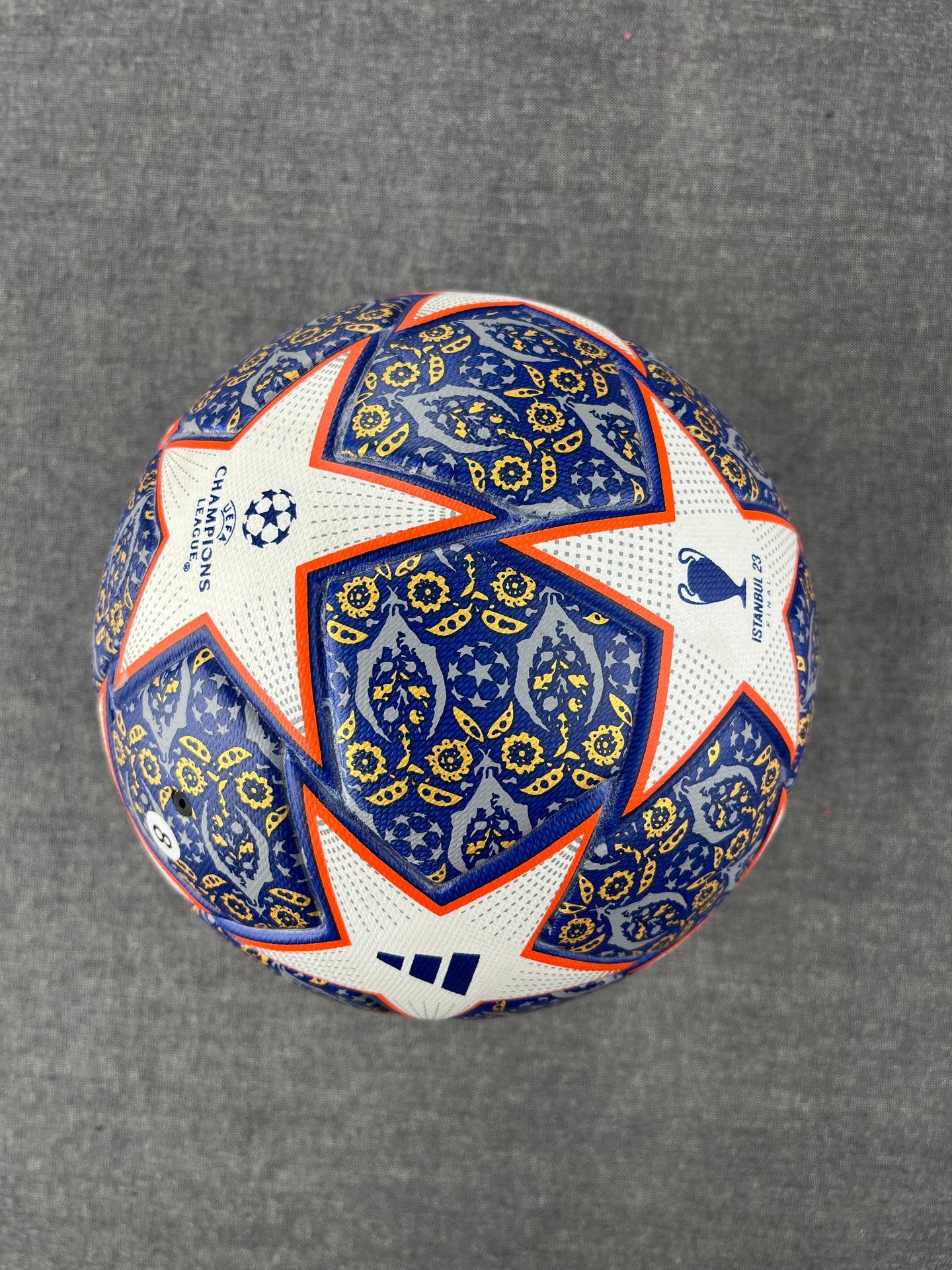 ADIDAS Istanbul' Final Champions League 2023 Ball Size 4