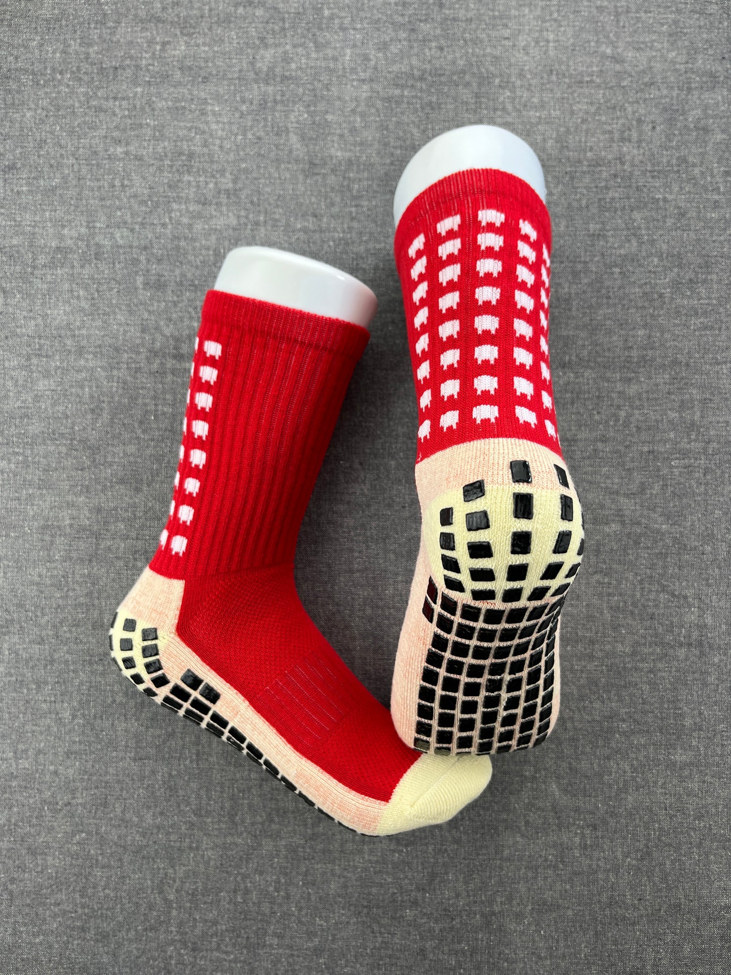 UNISEX Sports Grip Socks Red