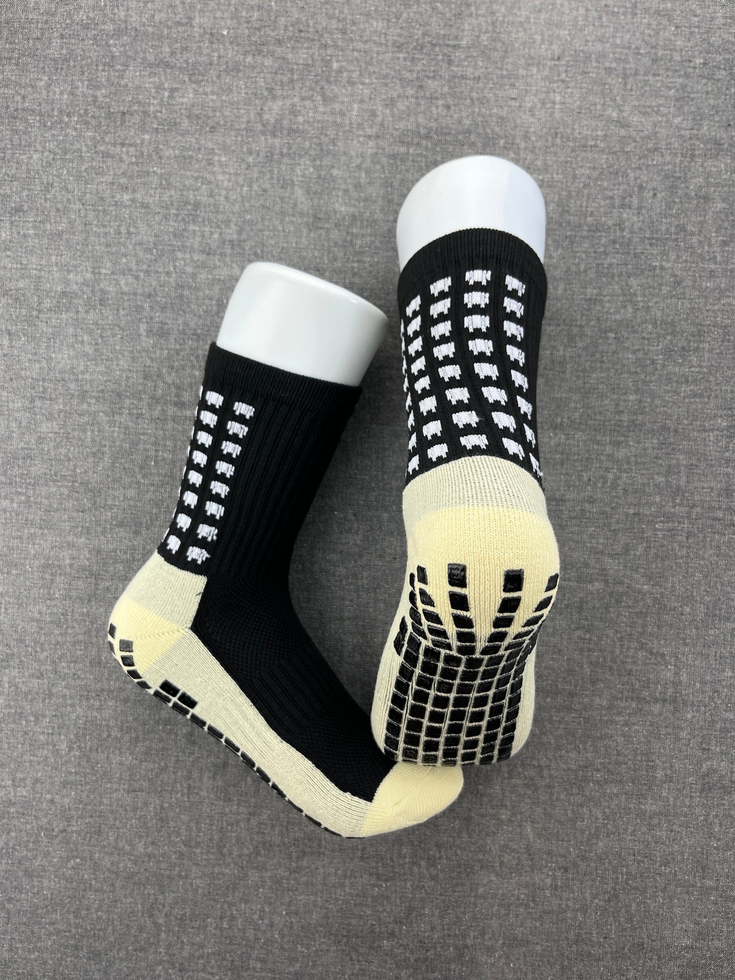 UNISEX Sports Grip Socks Black