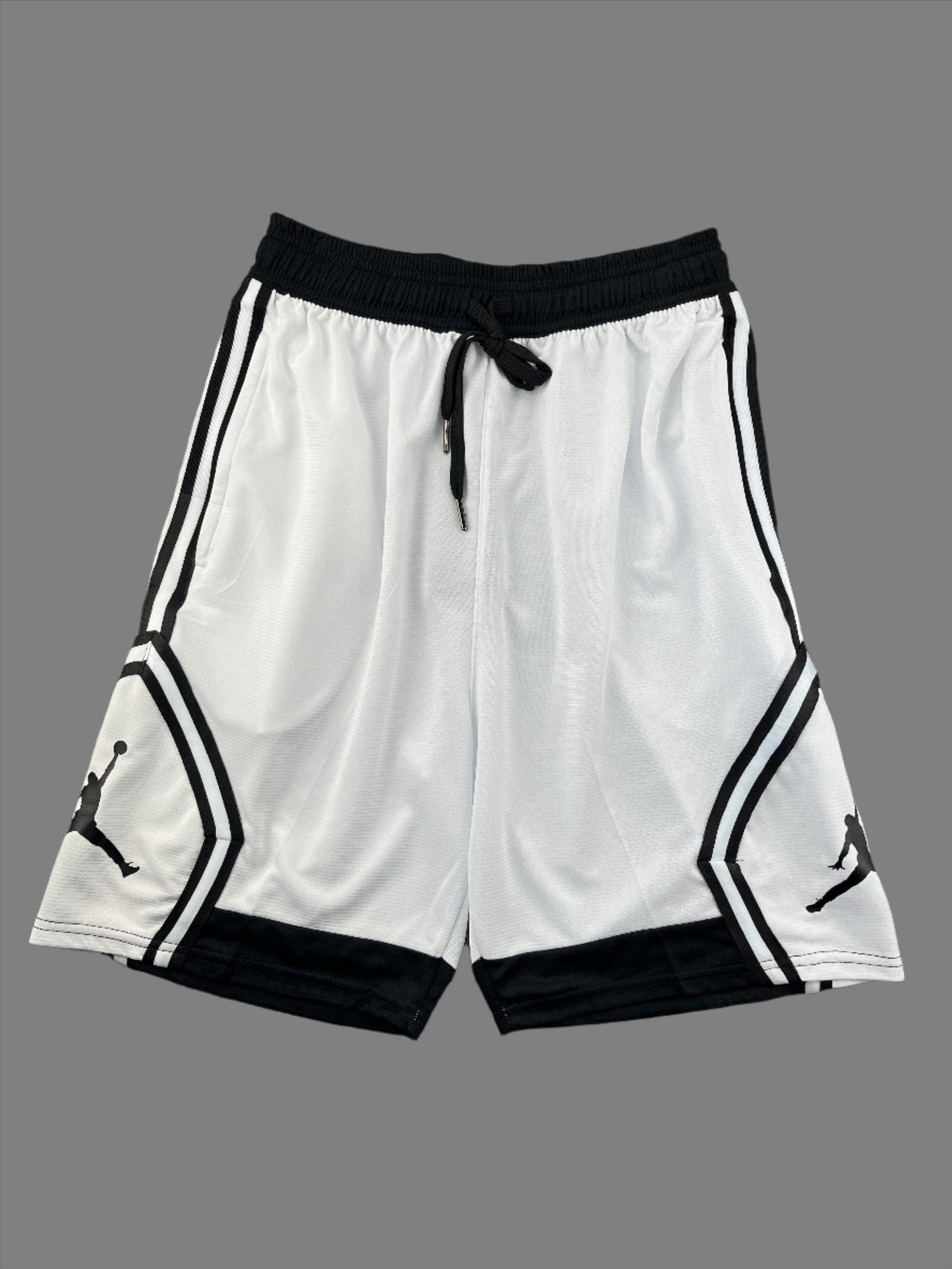 JORDAN Black & White Shorts