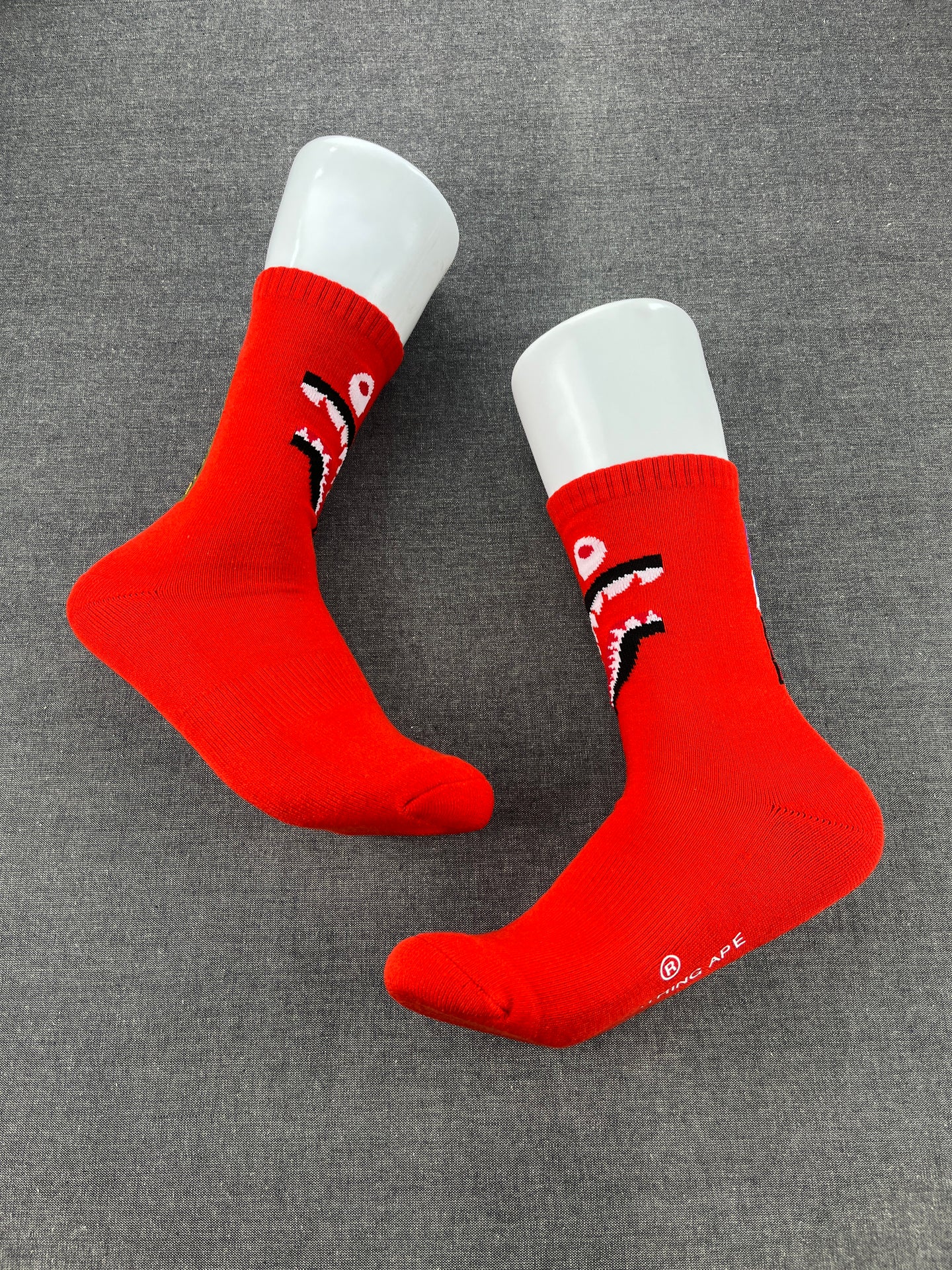 A BATHING APE Print Red Crew Socks