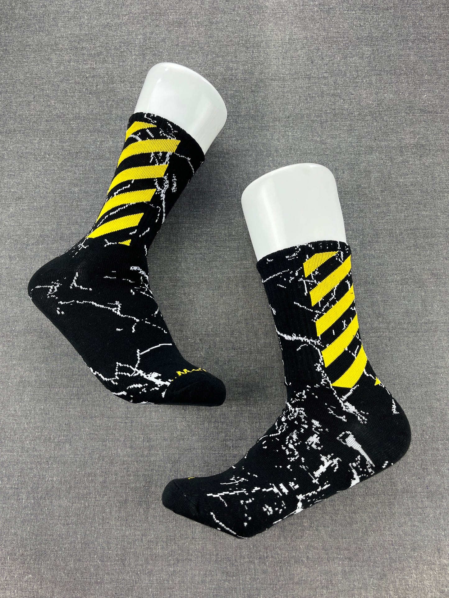 OFF-WHITE Marble Black Crew Socks