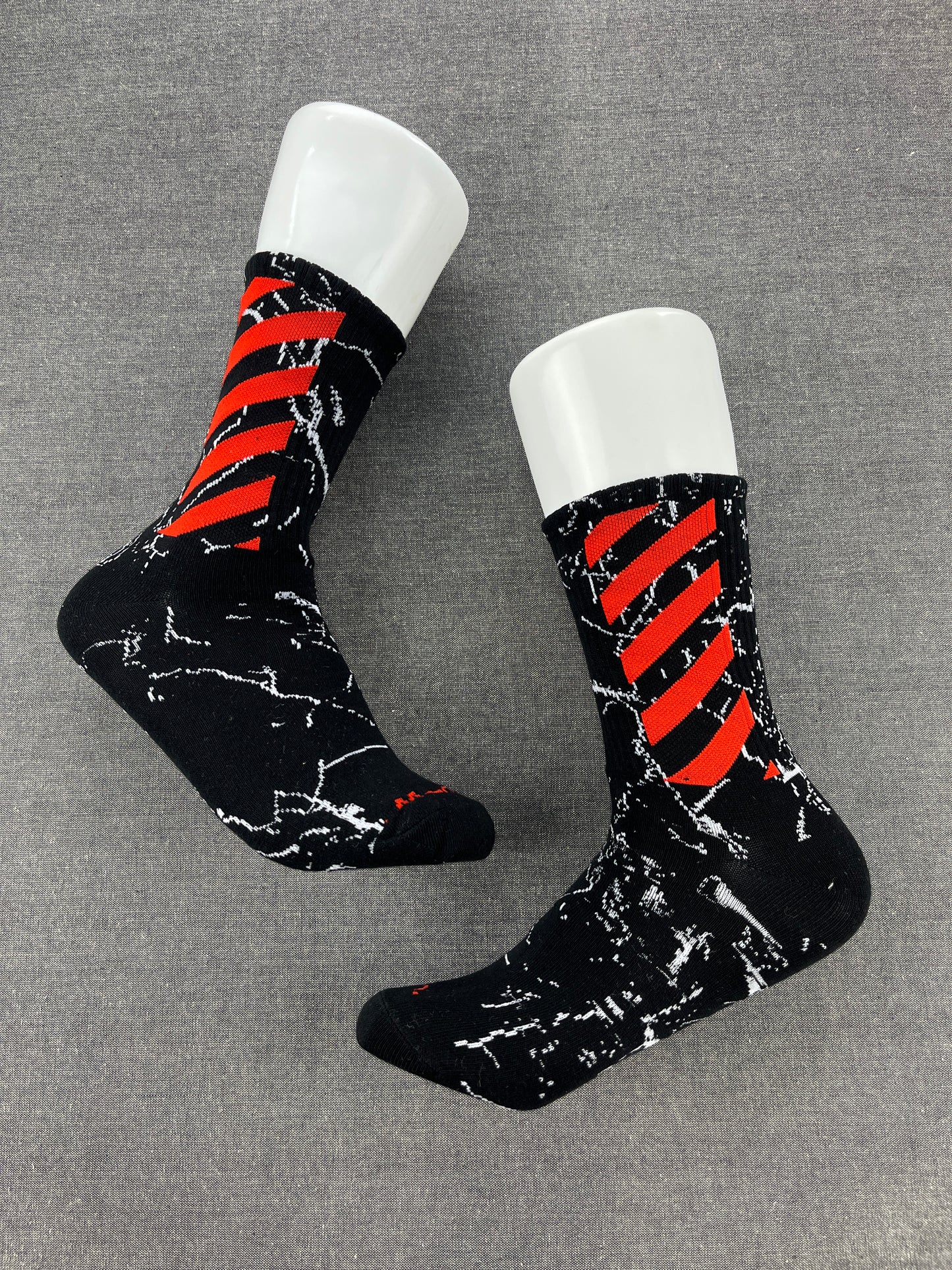 OFF-WHITE Marble Crew Socks