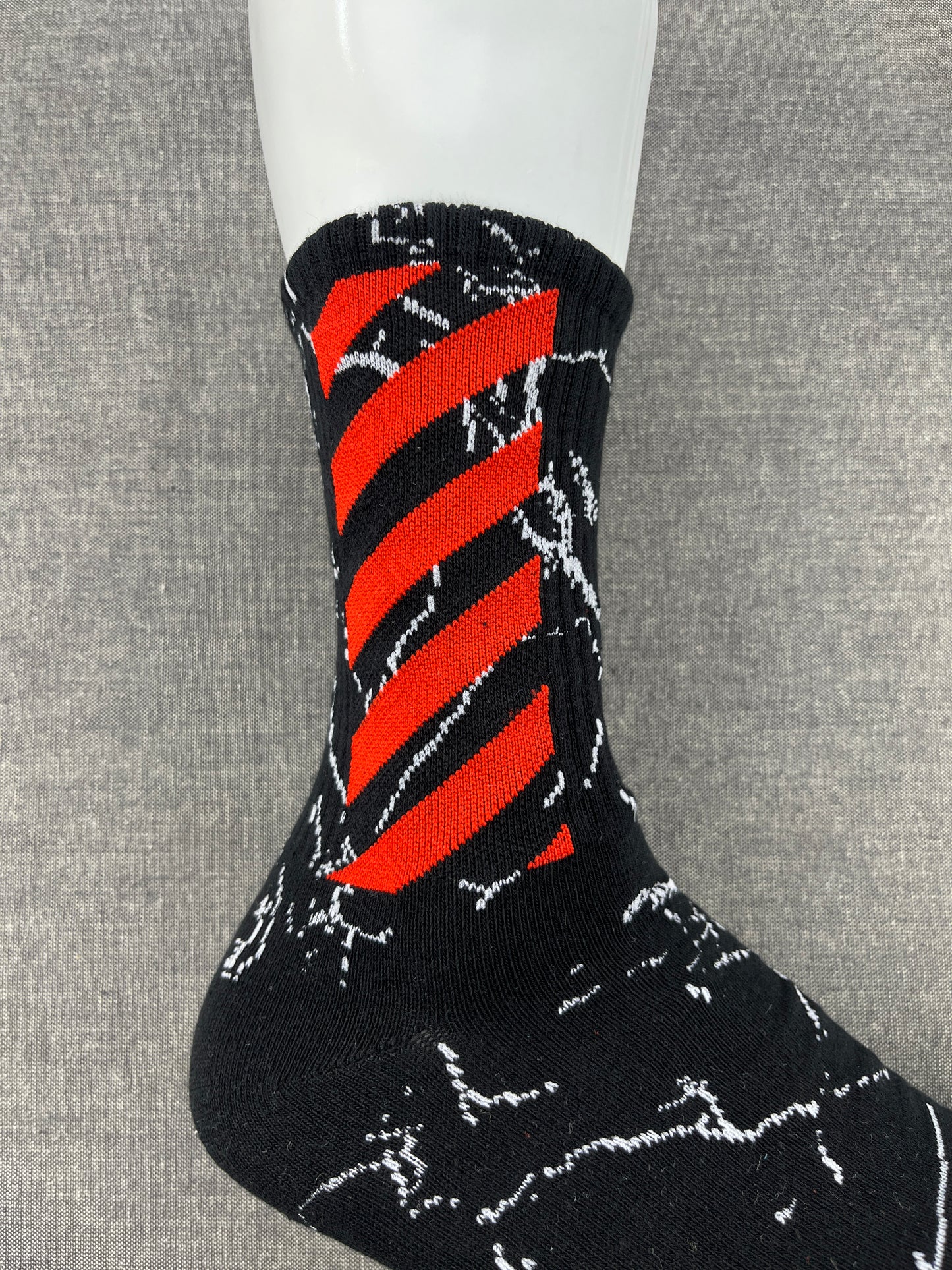 OFF-WHITE Marble Crew Socks