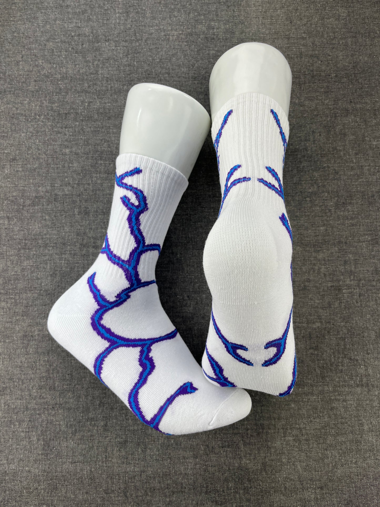 LIGHTNING Print White Crew Socks