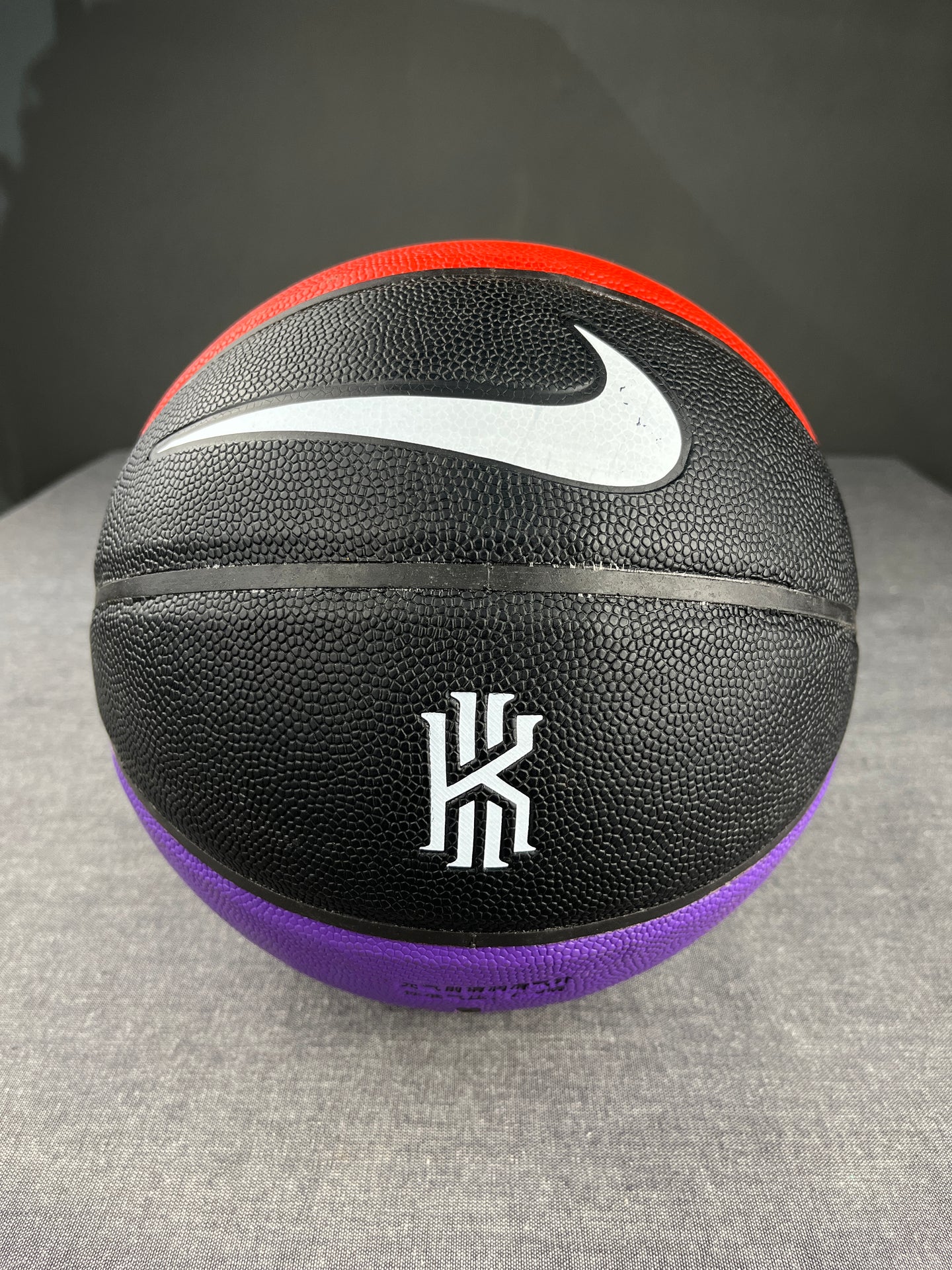 Nike Kyrie Irving Crossover Ball Basketball-ball Size 7