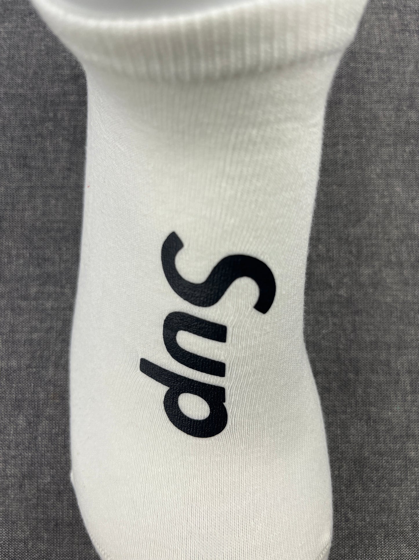 SUPREME White Ankle Socks