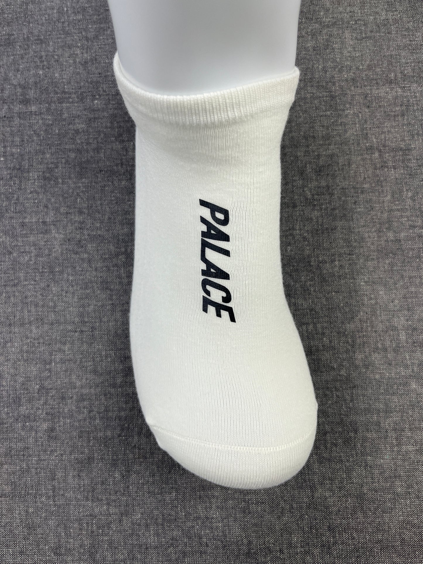 PALACE White Ankle Socks