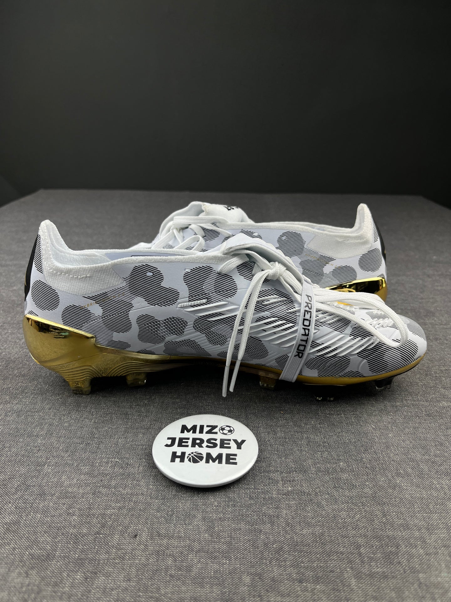 ADIDAS PREDATOR Elite Firm Ground Football Shoes