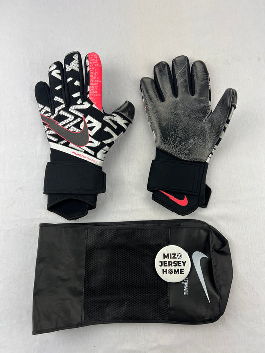 NIKE Black Phantom Shadow Goalkeeper Gloves