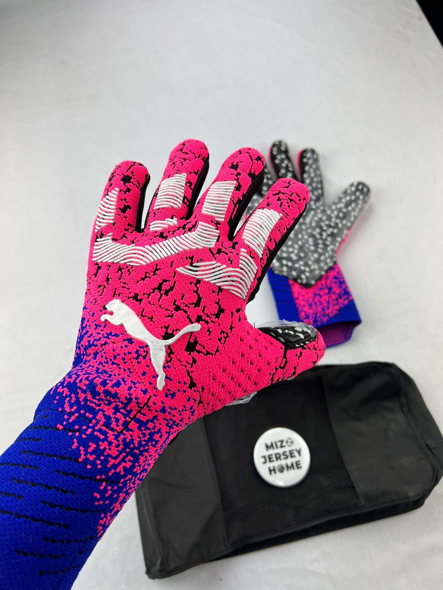 PUMA Pink Goalkeeper Gloves
