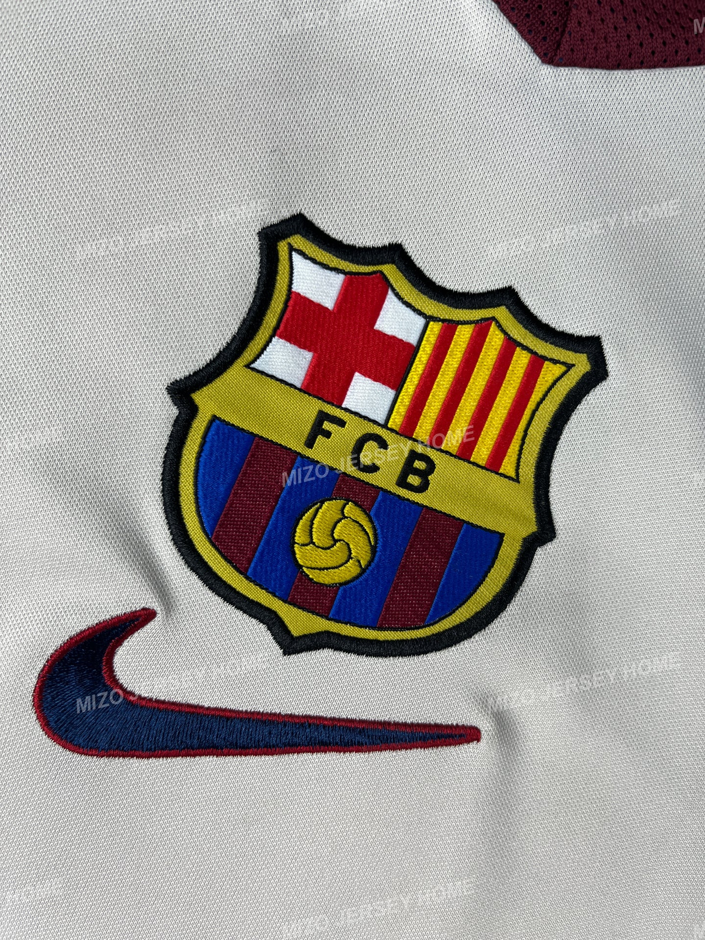 BARCELONA AWAY 1998-99 RETRO JERSEY