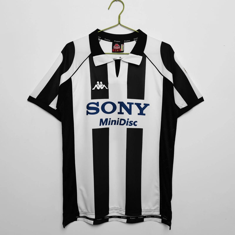 JUVENTUS HOME 1997-98 RETRO JERSEY