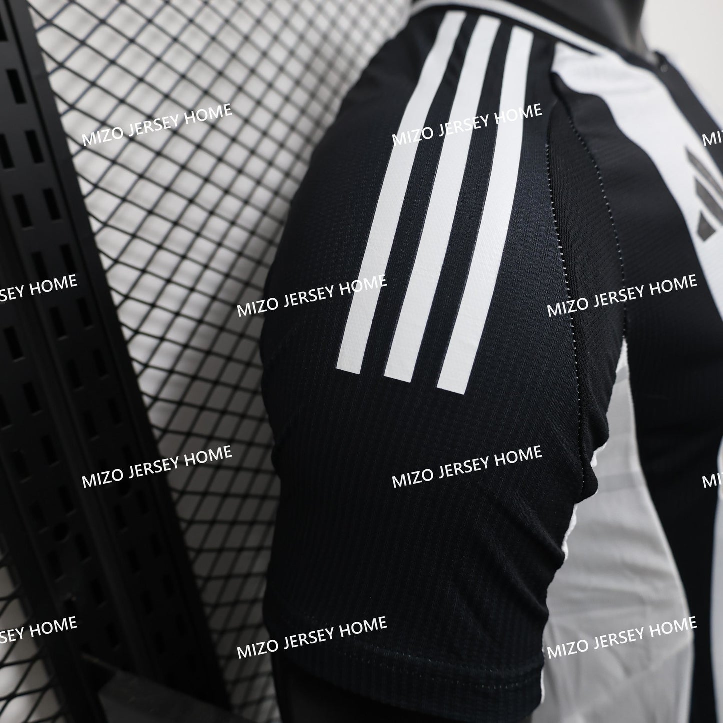 Newcastle United Home Jersey 24/25 Player Version