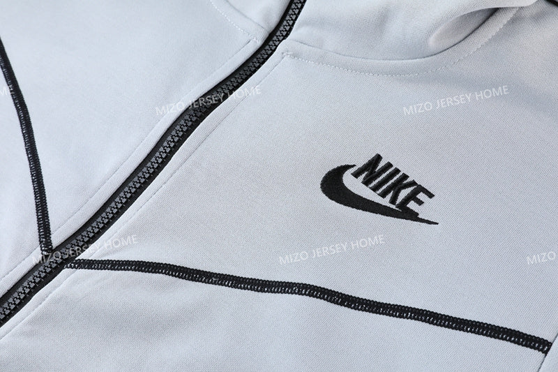 Nike Tech Fleece Grey