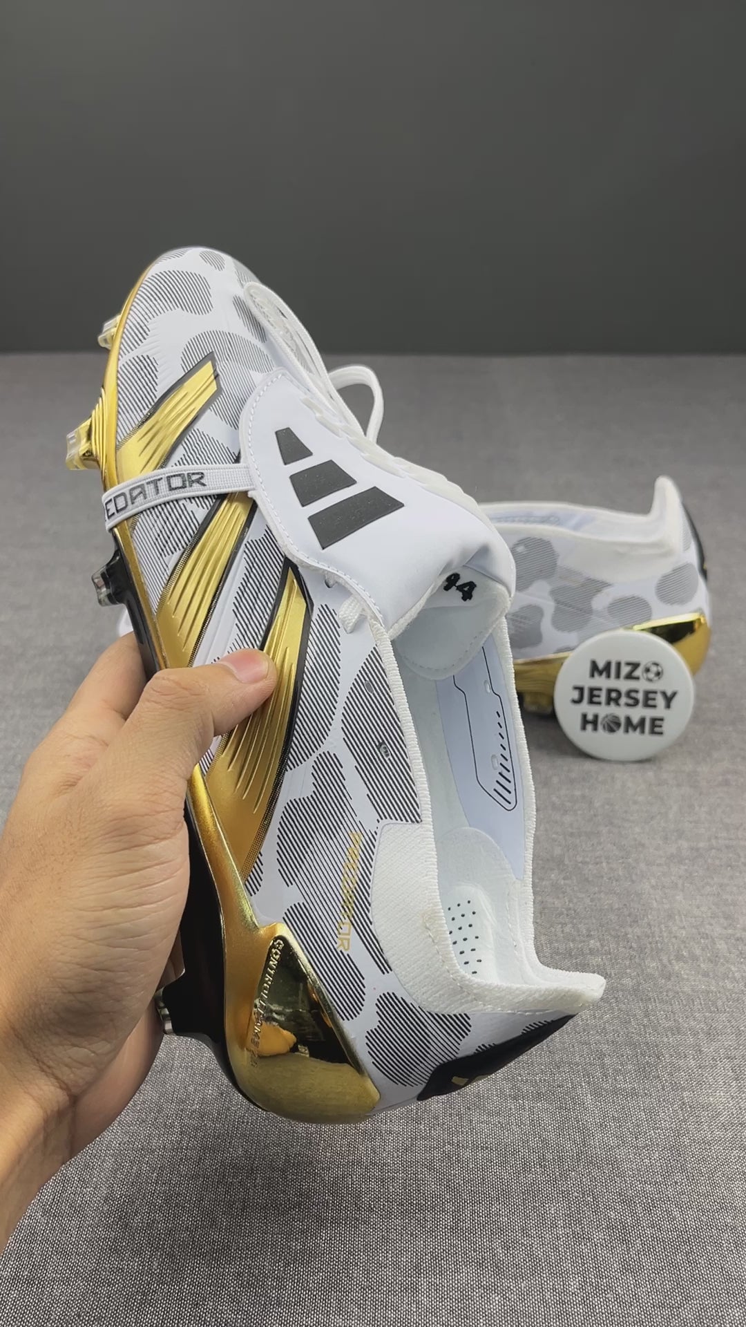 ADIDAS PREDATOR Elite Firm Ground Football Shoes