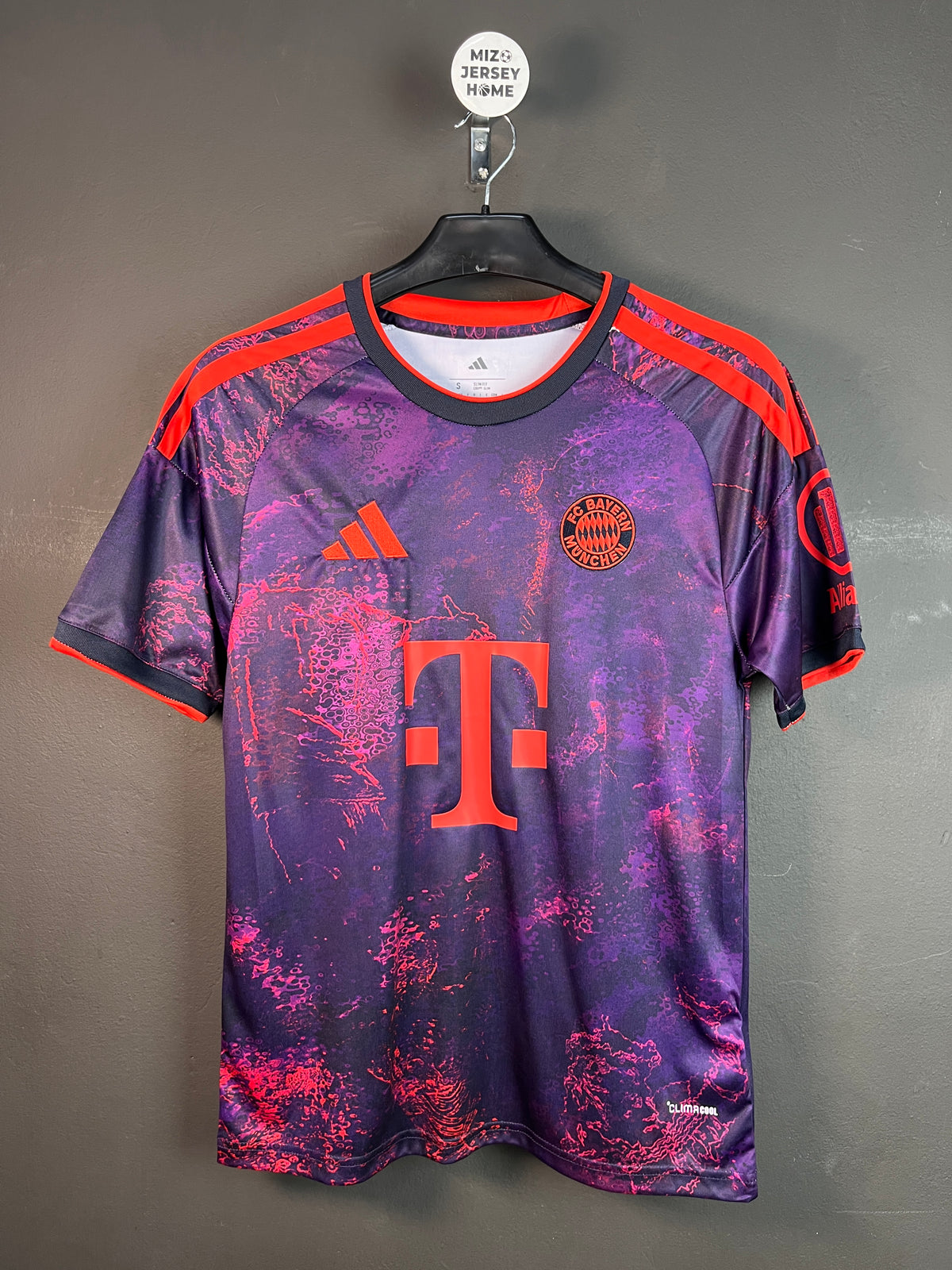 Bayern Munich Third Jersey 26/27 Fan Version