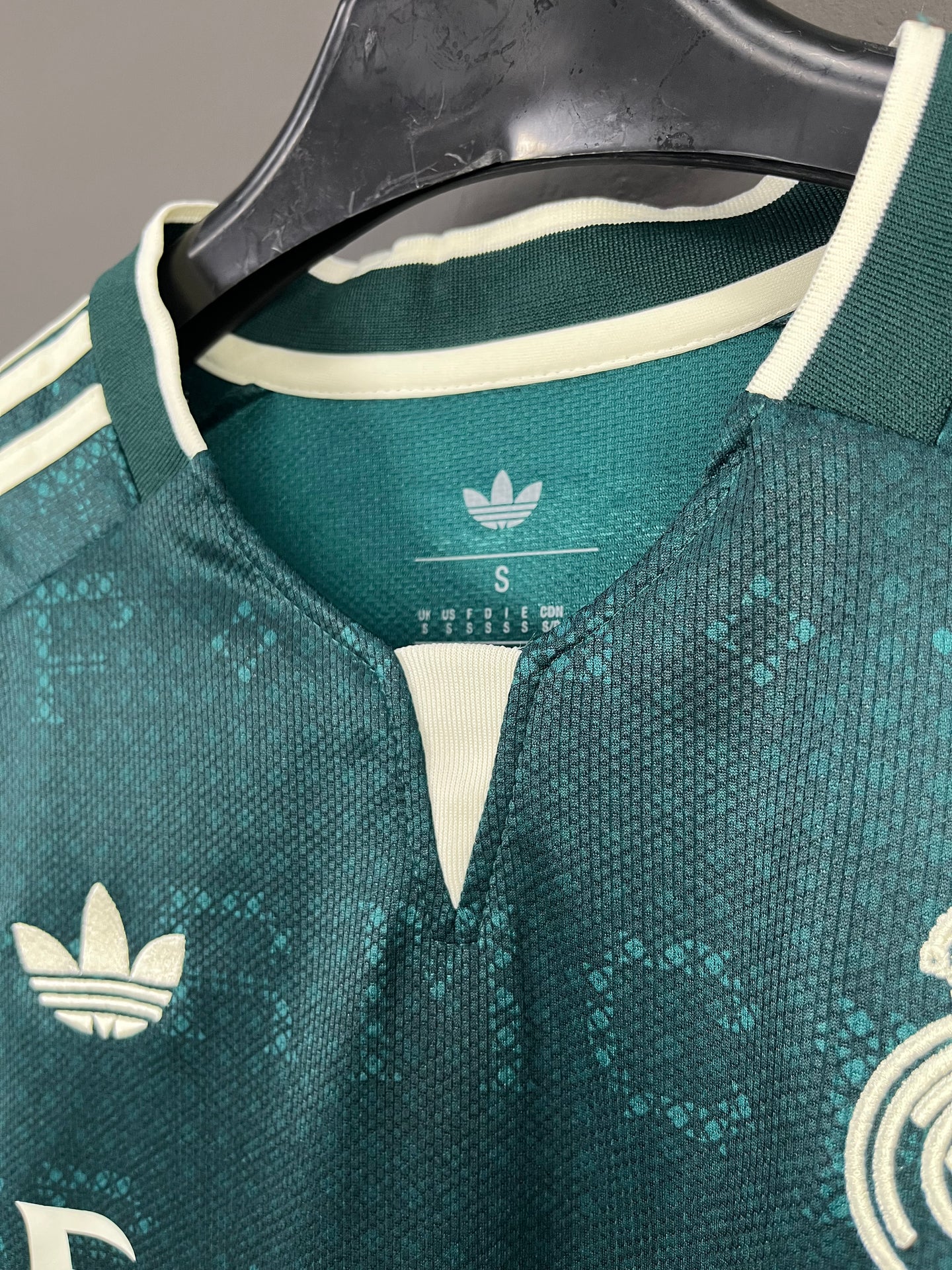 Real Madrid Away Jersey 26/27 Fan Version